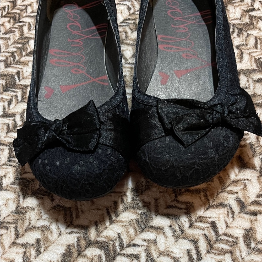 Black Bow Lace Flats